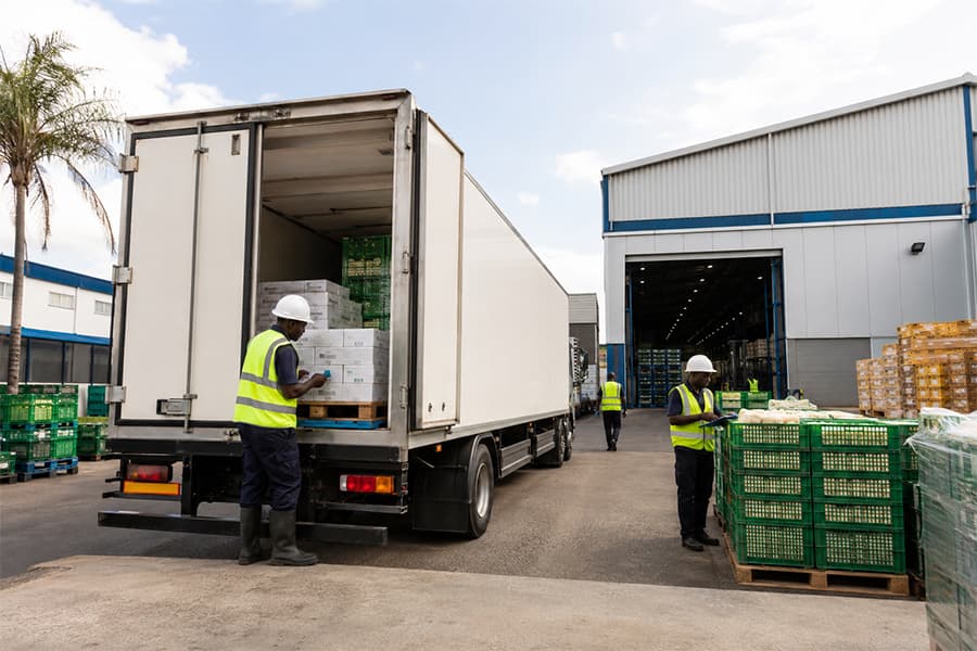 Camion de distribution SOAGUIF